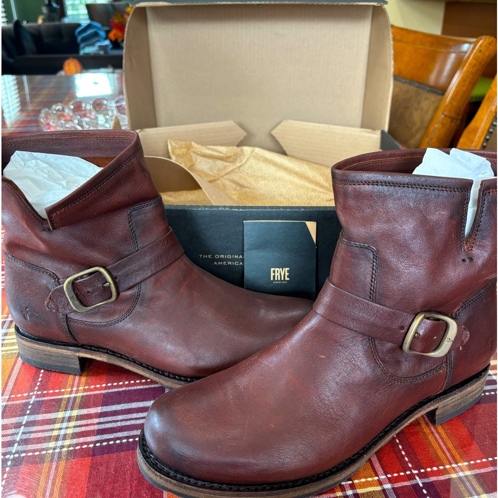 Frye Veronica bootie
